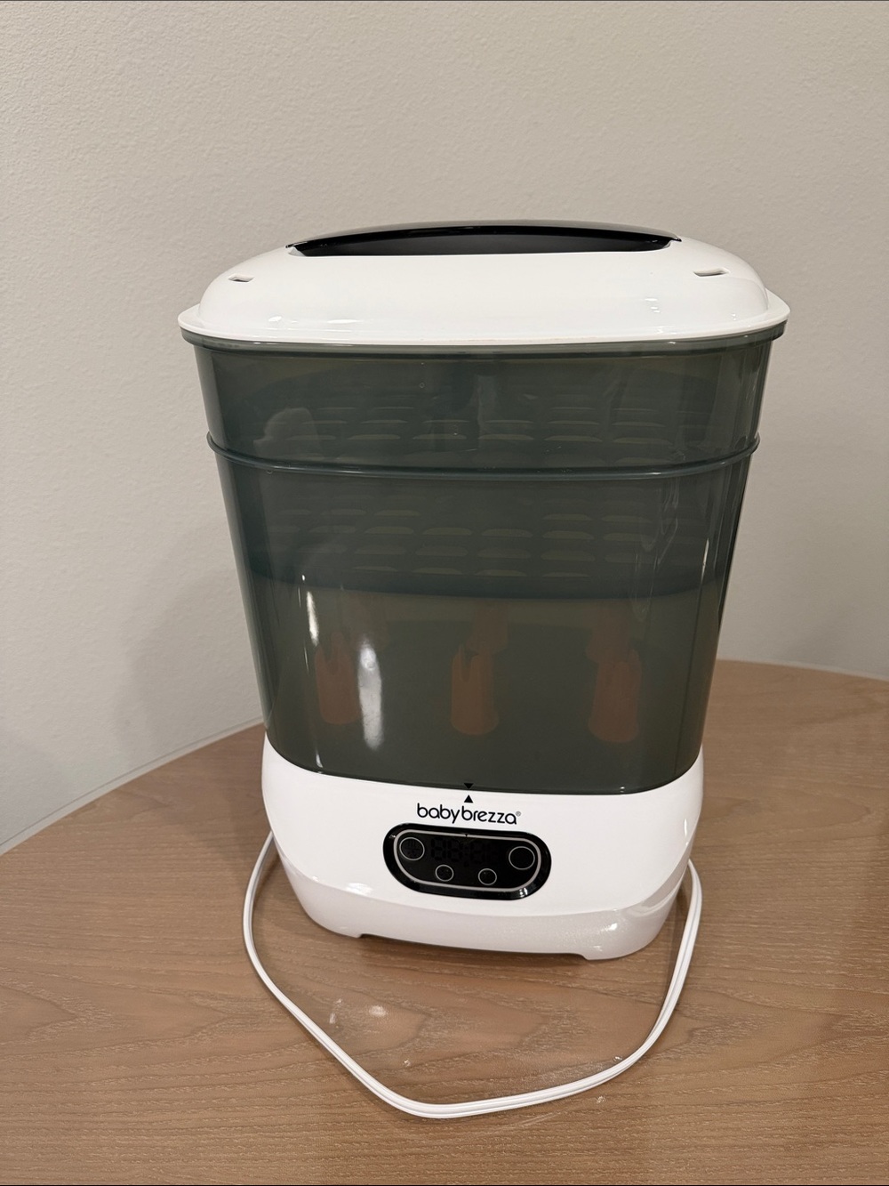 Baby Brezza bottle sterilizer/dryer